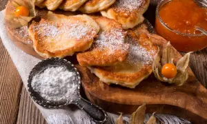 Ile kalorii mają racuchy drożdżowe? Sprawdź ich kaloryczność i zdrowe modyfikacje