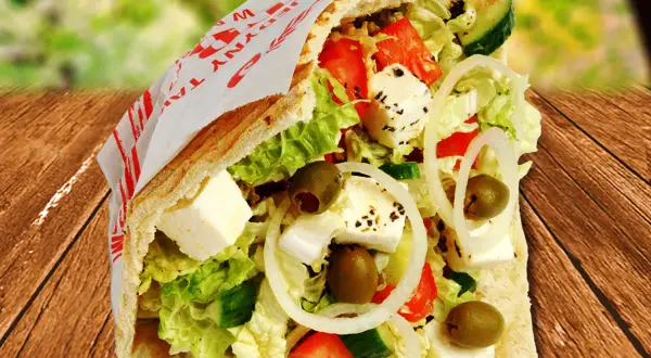 Ile kalorii ma kebab wegetariański? Sprawdź, co wpływa na kaloryczność
