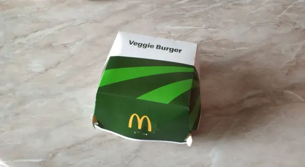 Co jest wegetariańskiego w McDonald's? Sprawdź pyszne opcje!